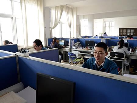 嘿嘿视频在线观看入口网嘿嘿网站下载技術中心一角
